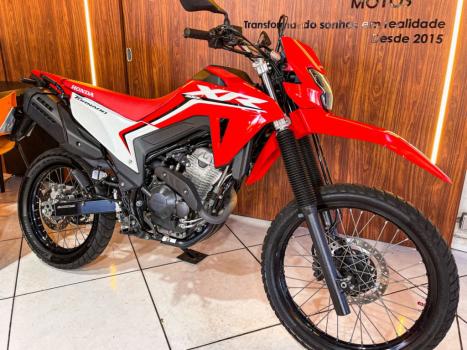 HONDA XR 300 L Tornado , Foto 3
