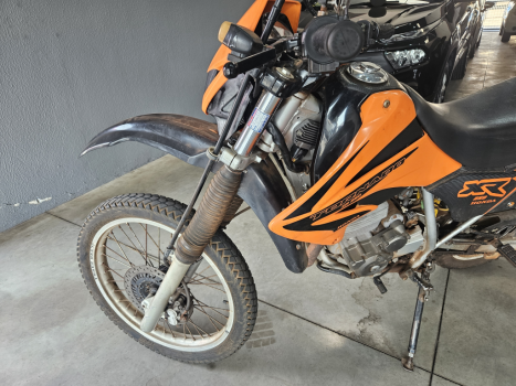 HONDA XR Tornado 250 , Foto 6