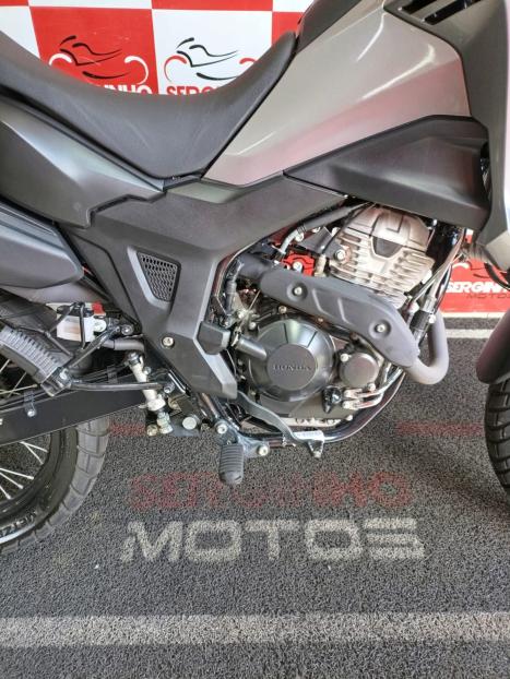 HONDA XRE 190 ABS, Foto 4