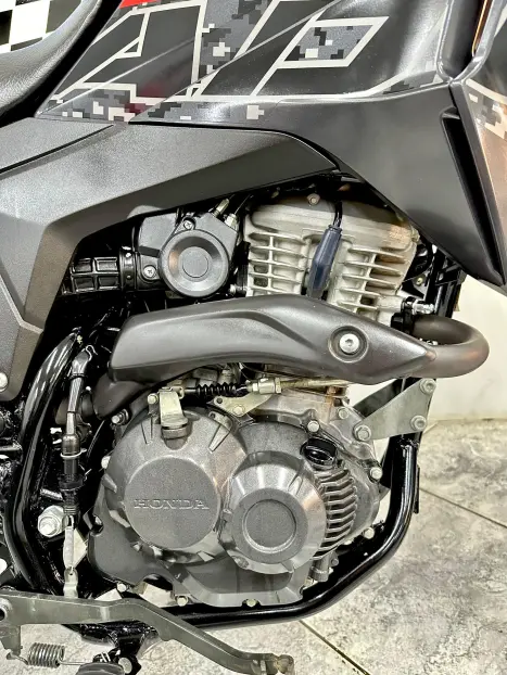 HONDA XRE 190 ABS, Foto 6
