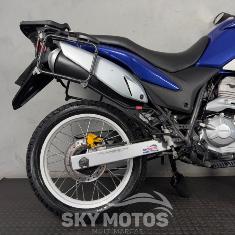 HONDA XRE 300 , Foto 2