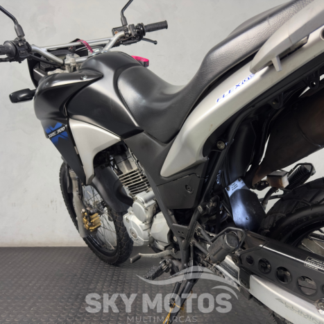 HONDA XRE 300 , Foto 18