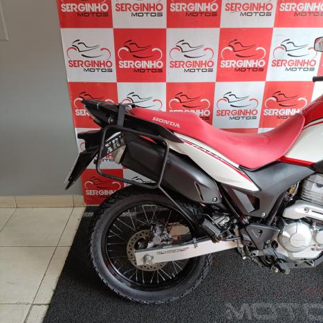HONDA XRE 300 ABS, Foto 2