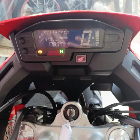 HONDA XRE 300 ABS, Foto 6