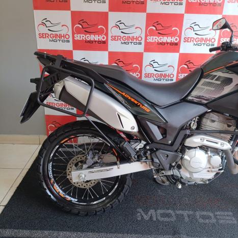 HONDA XRE 300 ABS, Foto 2