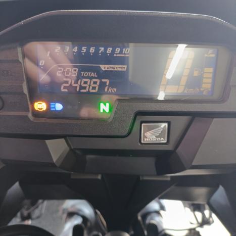 HONDA XRE 300 ABS, Foto 6
