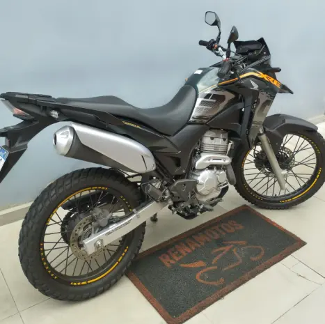 HONDA XRE 300 ADVENTURE, Foto 3