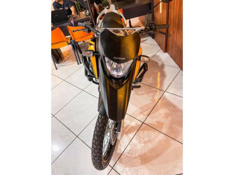 HONDA XRE 300 ADVENTURE, Foto 4