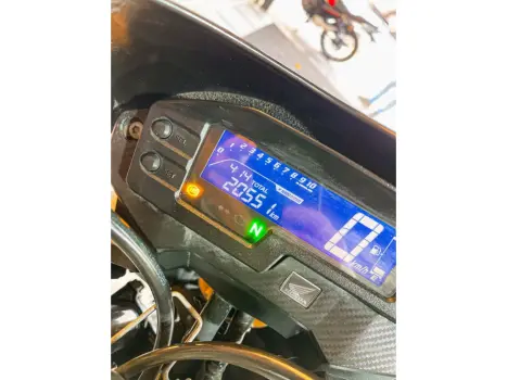 HONDA XRE 300 ADVENTURE, Foto 10