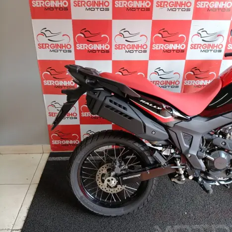 HONDA XRE 300 RALLY ABS, Foto 3