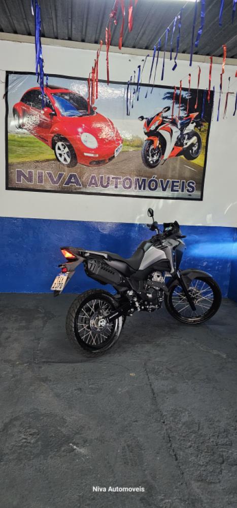 HONDA XRE 300 Sahara , Foto 3