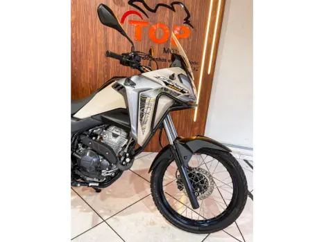 HONDA XRE 300 Sahara ADVENTURE, Foto 2