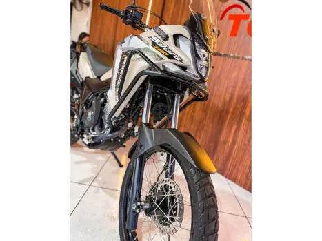 HONDA XRE 300 Sahara ADVENTURE, Foto 6