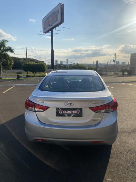 HYUNDAI Elantra 1.8 16V 4P GLS AUTOMTICO, Foto 3