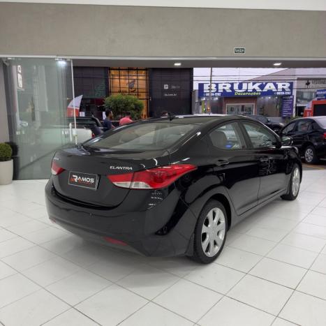 HYUNDAI Elantra 1.8 16V 4P, Foto 3