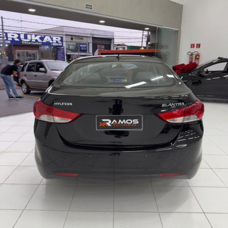 HYUNDAI Elantra 1.8 16V 4P, Foto 4