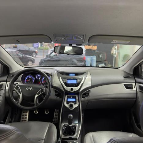 HYUNDAI Elantra 1.8 16V 4P, Foto 10