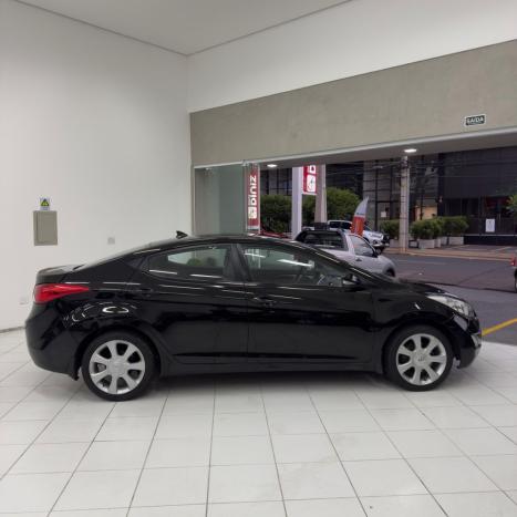HYUNDAI Elantra 1.8 16V 4P, Foto 11