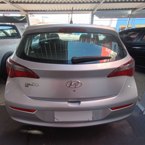 HYUNDAI HB 20 Hatch 1.0 12V 4P FLEX UNIQUE, Foto 2