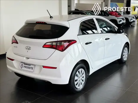 HYUNDAI HB 20 Hatch 1.0 12V 4P FLEX UNIQUE, Foto 5