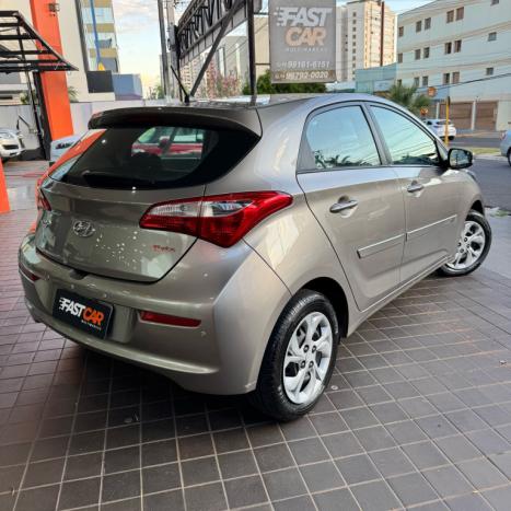 HYUNDAI HB 20 Hatch 1.0 12V 4P FLEX COMFORT PLUS TURBO, Foto 5