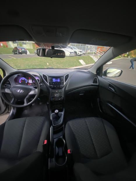 HYUNDAI HB 20 Hatch 1.0 12V 4P FLEX UNIQUE, Foto 9