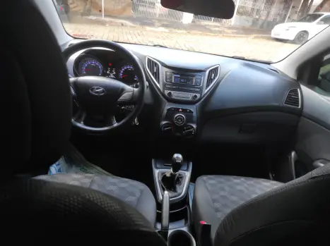 HYUNDAI HB 20 Hatch 1.6 16V 4P FLEX COMFORT, Foto 4