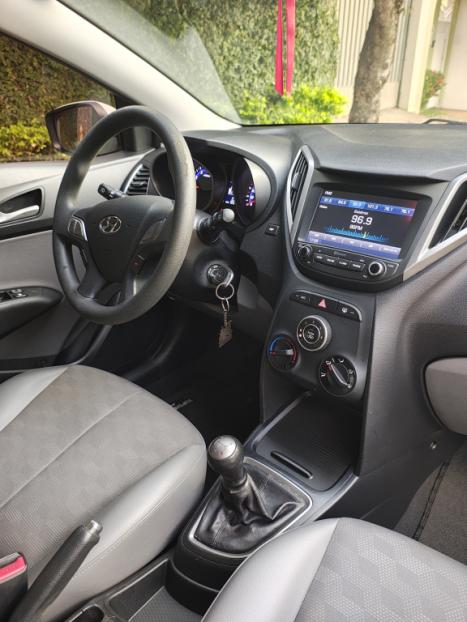 HYUNDAI HB 20 Hatch 1.0 12V 4P FLEX COMFORT 5 ANOS, Foto 8