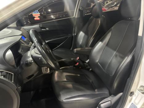 HYUNDAI HB 20 Hatch 1.6 16V 4P PREMIUM FLEX AUTOMTICO, Foto 9
