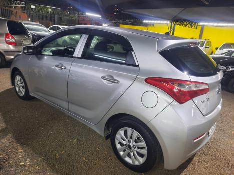 HYUNDAI HB 20 Hatch 1.0 12V 4P FLEX COMFORT PLUS, Foto 4