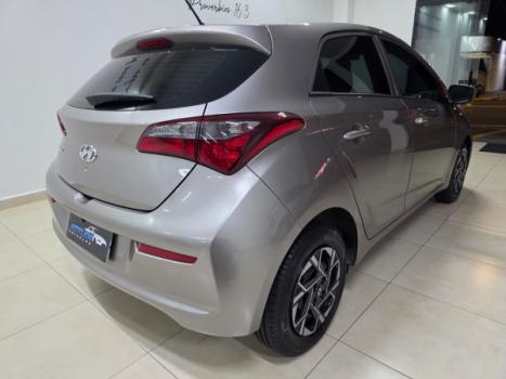 HYUNDAI HB 20 Hatch 1.0 12V 4P FLEX UNIQUE, Foto 4