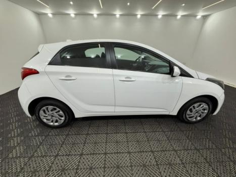 HYUNDAI HB 20 Hatch 1.6 16V 4P FLEX COMFORT PLUS AUTOMTICO, Foto 4