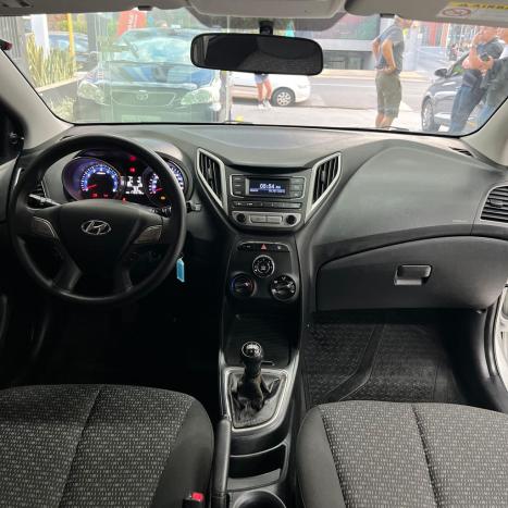 HYUNDAI HB 20 Hatch 1.0 12 V 4P FLEX COMFORT STYLE, Foto 2