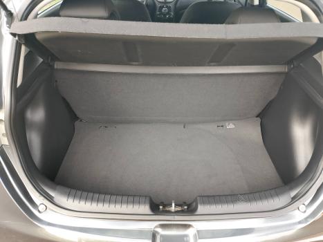 HYUNDAI HB 20 Hatch 1.6 16V 4P FLEX COMFORT PLUS AUTOMTICO, Foto 17