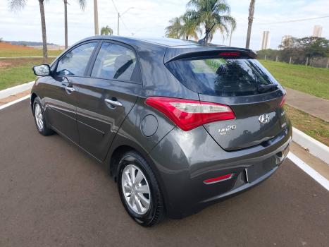 HYUNDAI HB 20 Hatch 1.6 16V 4P FLEX COMFORT PLUS AUTOMTICO, Foto 7