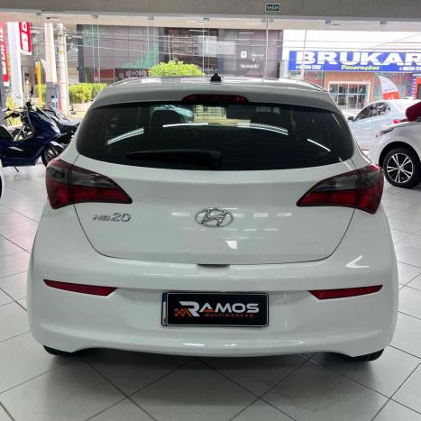 HYUNDAI HB 20 Hatch , Foto 5