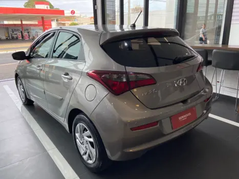 HYUNDAI HB 20 Hatch 1.0 12V 4P FLEX COMFORT, Foto 4