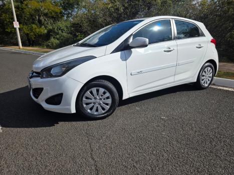 HYUNDAI HB 20 Hatch 1.6 16V 4P FLEX COMFORT PLUS AUTOMTICO, Foto 2