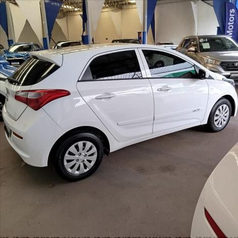HYUNDAI HB 20 Hatch 1.0 12V 4P FLEX COMFORT, Foto 4