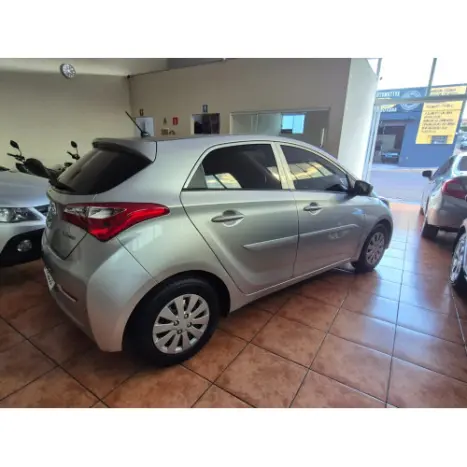 HYUNDAI HB 20 Hatch 1.6 16V 4P FLEX COMFORT PLUS, Foto 4