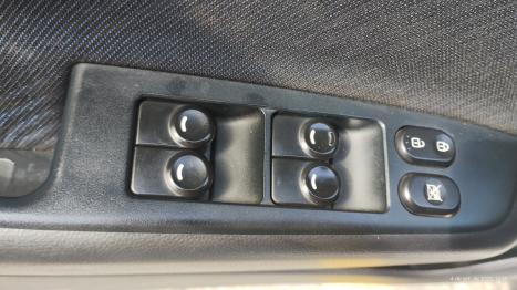 HYUNDAI HB 20 Hatch 1.6 16V 4P FLEX COMFORT PLUS, Foto 12