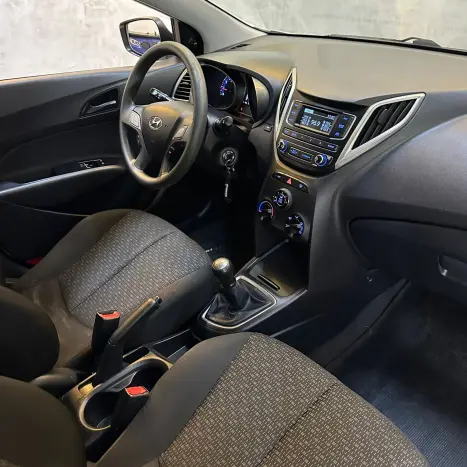 HYUNDAI HB 20 Hatch 1.0 12V 4P FLEX UNIQUE, Foto 10