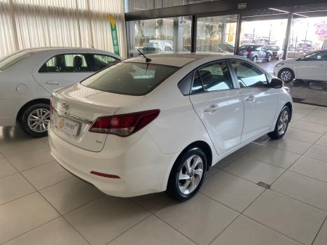 HYUNDAI HB 20 Sedan 1.6 16V 4P FLEX COMFORT PLUS, Foto 5