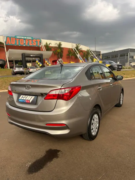 HYUNDAI HB 20 Sedan 1.0 12V 4P FLEX UNIQUE, Foto 5