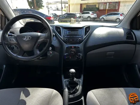 HYUNDAI HB 20 Sedan 1.0 12V 4P FLEX COMFORT PLUS, Foto 10