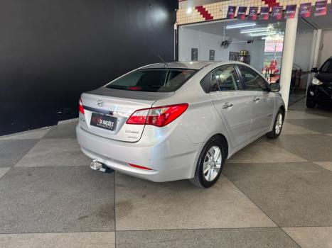 HYUNDAI HB 20 Sedan 1.6 16V 4P FLEX PREMIUM AUTOMTICO, Foto 3