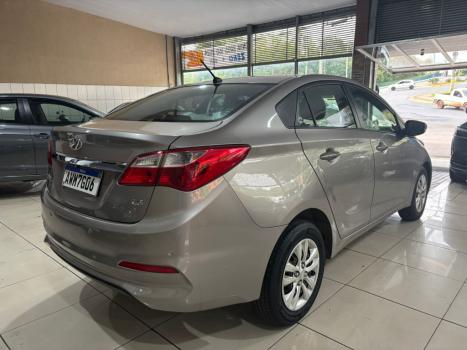 HYUNDAI HB 20 Sedan 1.6 16V 4P FLEX COMFORT PLUS, Foto 4