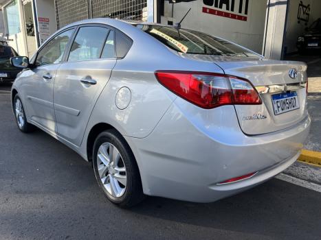 HYUNDAI HB 20 Sedan 1.6 16V 4P FLEX PREMIUM AUTOMTICO, Foto 4
