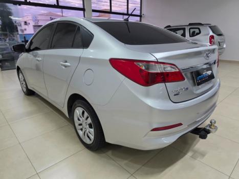 HYUNDAI HB 20 Sedan 1.6 16V 4P FLEX COMFORT PLUS, Foto 6