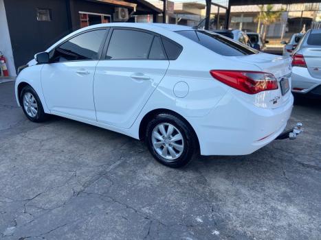 HYUNDAI HB 20 Sedan 1.6 16V 4P FLEX COMFORT PLUS, Foto 6